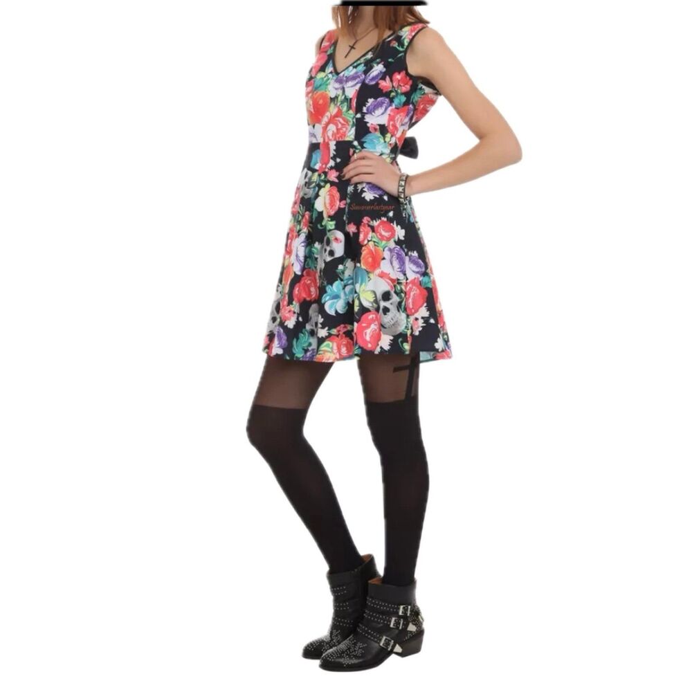 Iron Fist Roaming Flowers Floral Skull Back Bow Fairy Gothic Skater Dress XL
